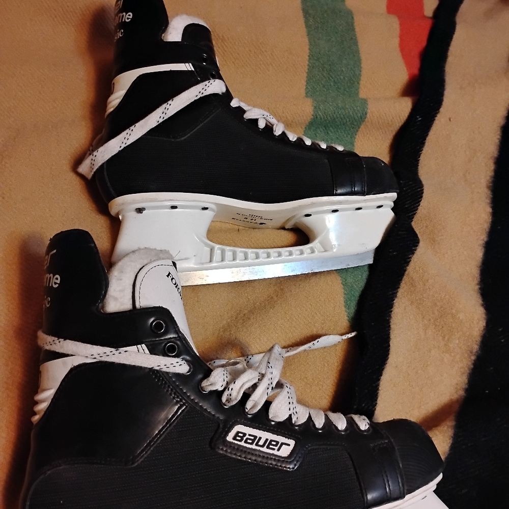 Bauer hockey Skates 12 D